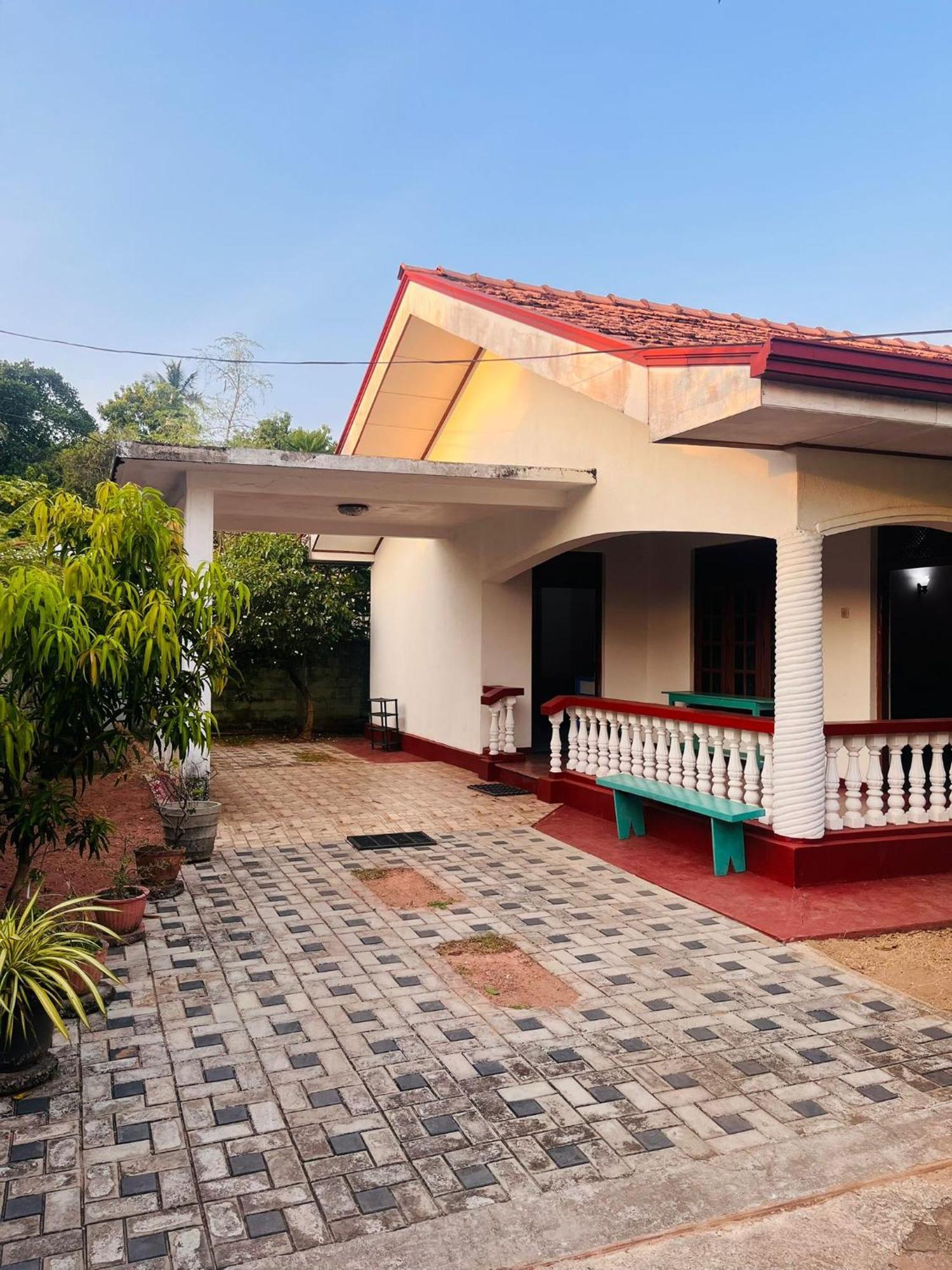 Ceylon Glory Hostel Negombo Extérieur photo